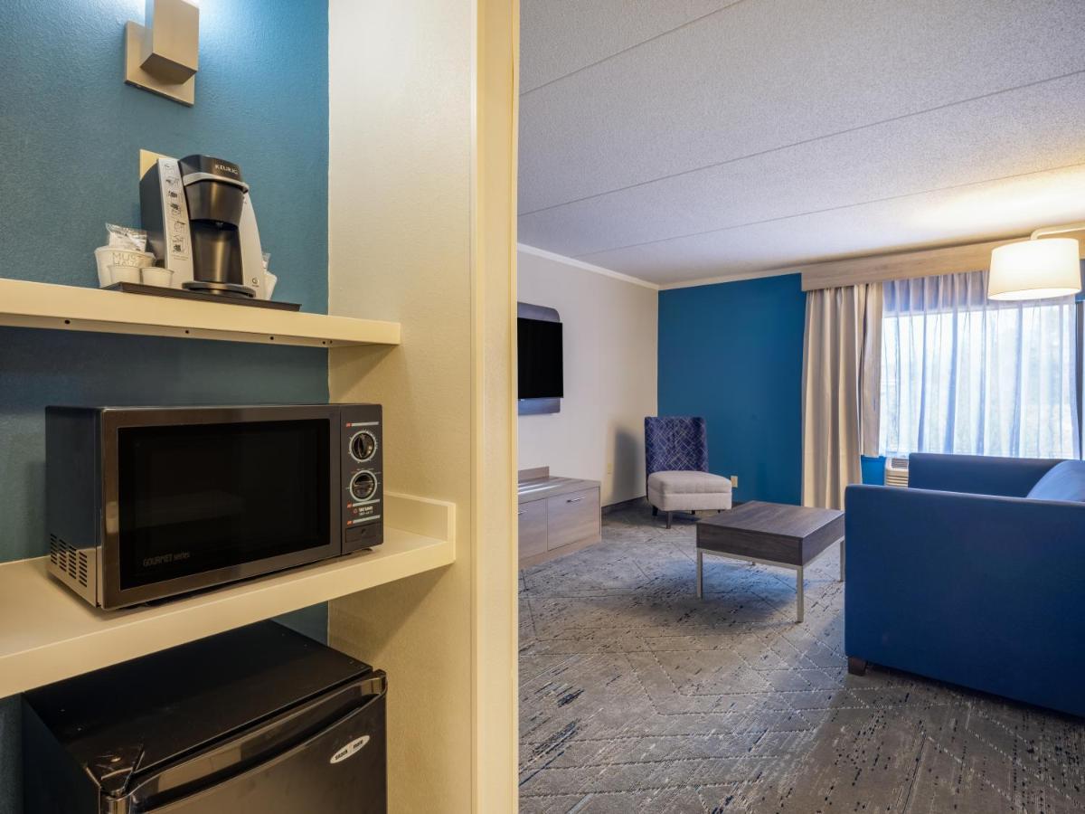 Hotel Express & - I-40 Atwendover By Ihg 2*