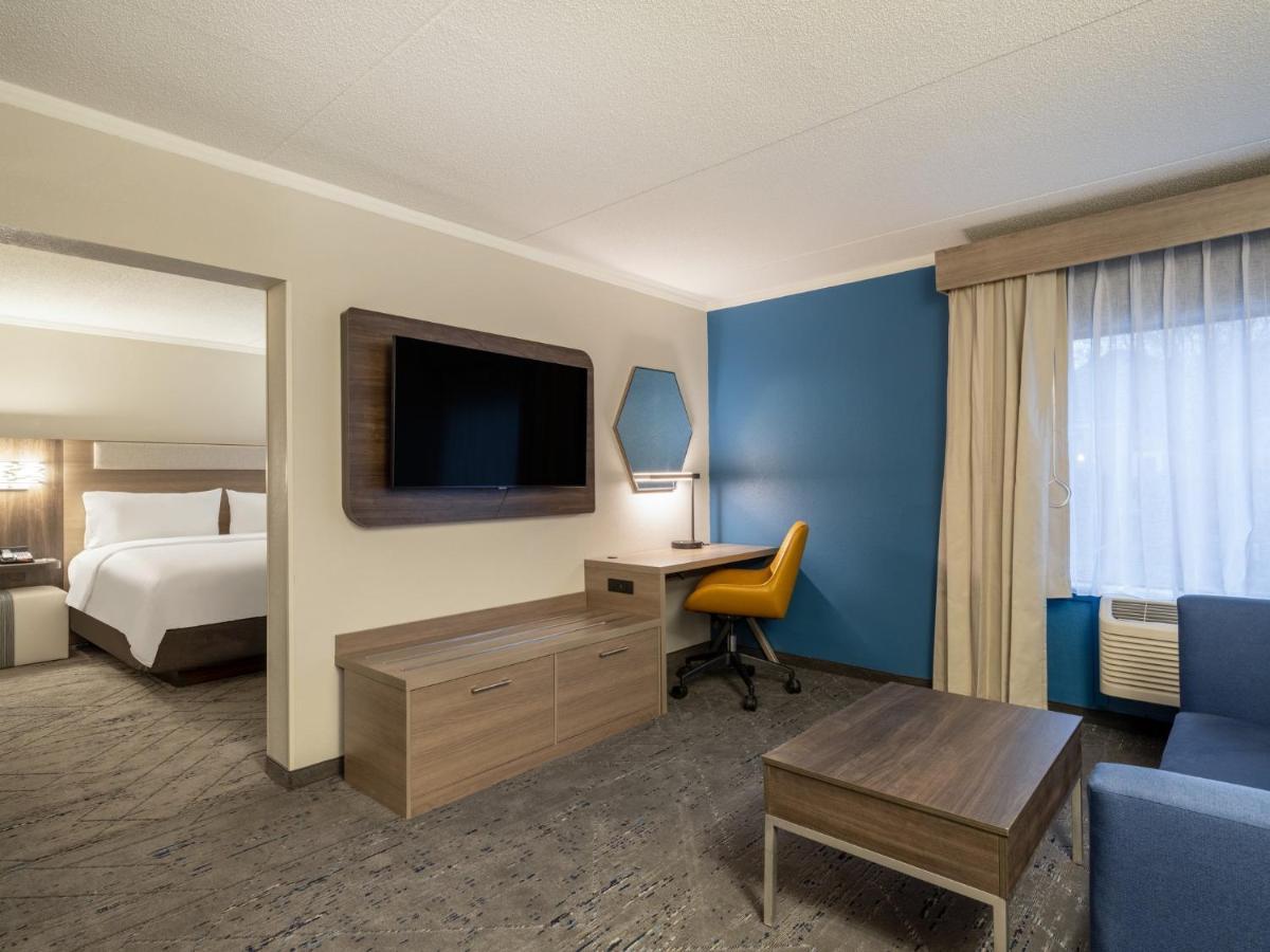 Express & - I-40 Atwendover By Ihg 2* Greensboro