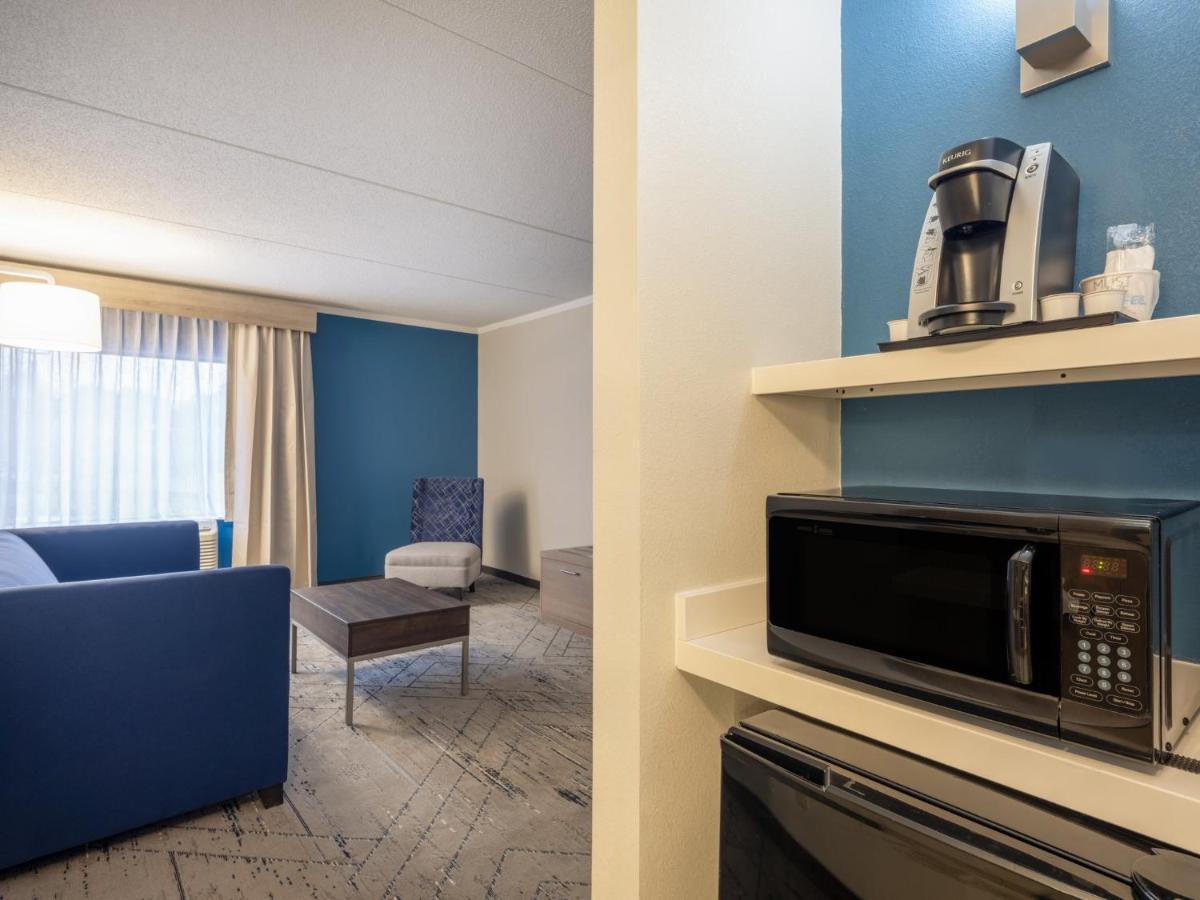 Express & - I-40 Atwendover By Ihg Hotel Greensboro